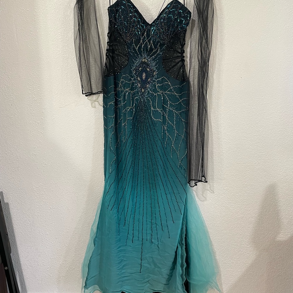 Elegant Teal and Black Beaded Evening Gown
